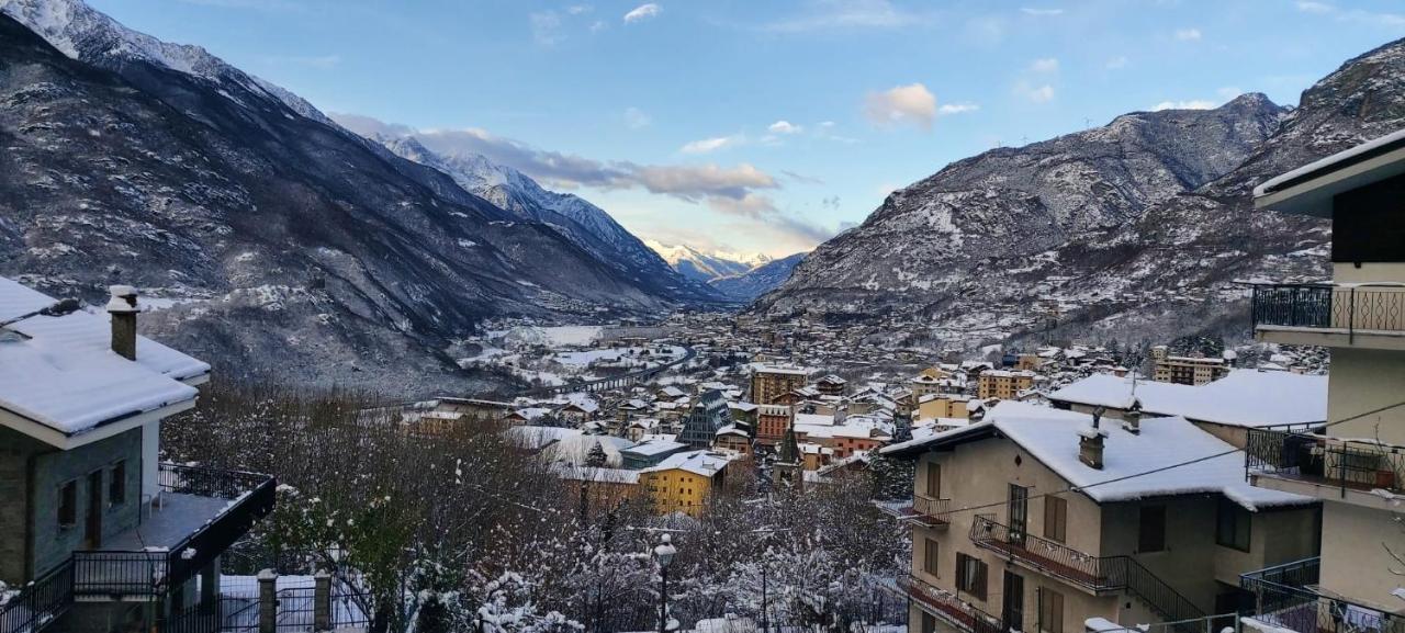 Casa Vista Saint Vincent Accanto Alle Terme 外观 照片